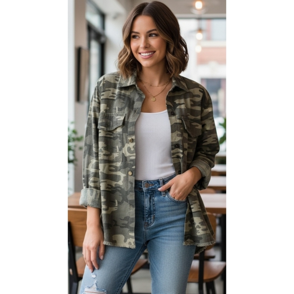 Sanctuary Woman's Frayed Camo Jacket